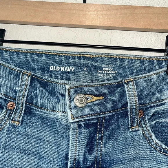 Old Navy Blue High Rise Curvy OG Straight Jeans - Picture 3 of 5